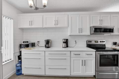 10187 Mangrove Drive #201, Boynton Beach FL - photo 9 of 67