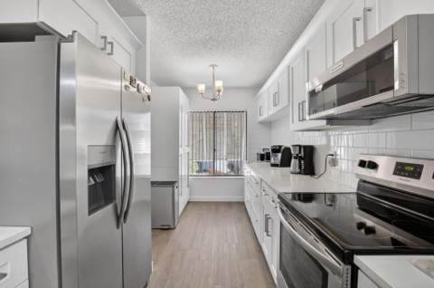 10187 Mangrove Drive #201, Boynton Beach FL - photo 12 of 67
