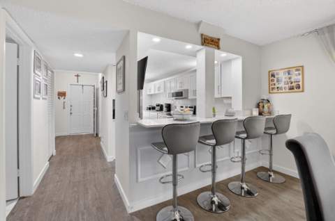 10187 Mangrove Drive #201, Boynton Beach FL - photo 18 of 67