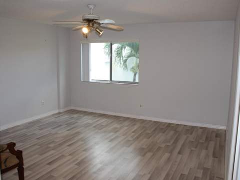 6698 N 10th Ave Avenue #218, Lake Worth FL - photo 10 of 24