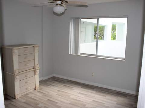 6698 N 10th Ave Avenue #218, Lake Worth FL - photo 15 of 24