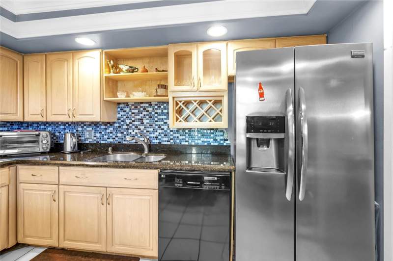 3 bedroom Condominium at 400 Oaks Lane #115, No 1 Palm-Aire Country Club, Pompano Beach — photo 3