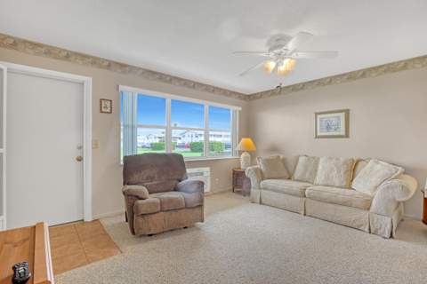 680 Horizon #110, Boynton Beach FL - photo 7 of 55