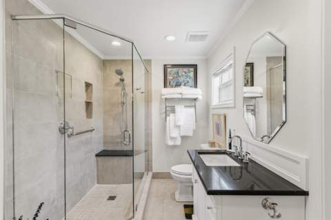 1420 NE 42nd Court, Oakland Park FL - photo 19 of 37