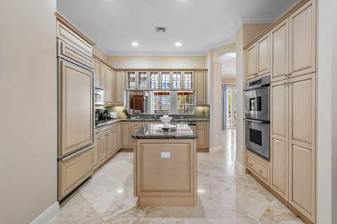 26 Marina Gardens Drive, Palm Beach Gardens FL - photo 18 of 57