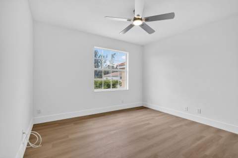 7823 Springfield Lake Drive, Lake Worth FL - photo 21 of 74