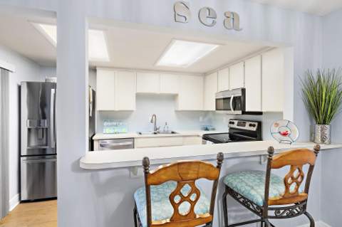 3840 SE Jefferson Street, Stuart FL - photo 7 of 36