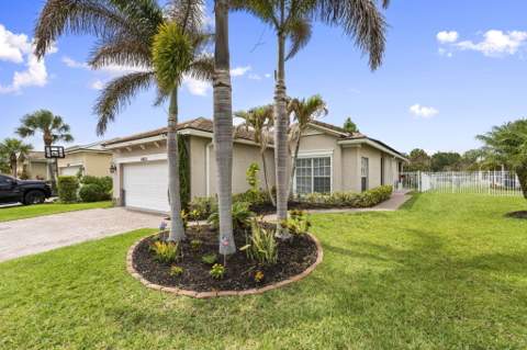 10932 SW Dunhill Court, Port St. Lucie FL - photo 23 of 41