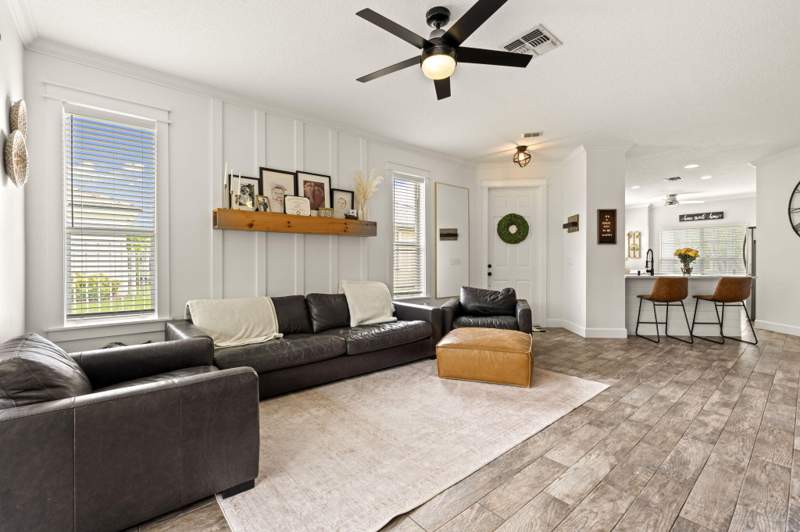 3 bedroom Single Family Residence at 10932 SW Dunhill Court, Tradition Plat No 18, Port St. Lucie — photo 3