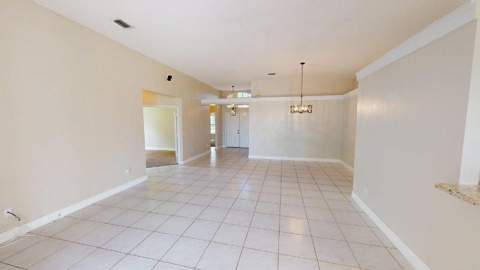 895 SW Lake Charles Circle, Port St. Lucie FL - photo 24 of 76