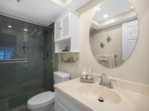 52 Yacht Club Drive #103, North Palm Beach FL - photo 15 of 18