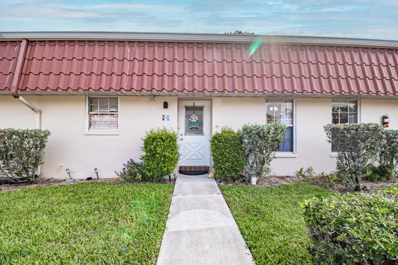 2 bedroom Condominium at 849 Salem Lane, Covered Bridge Condo, Lake Worth — photo 1