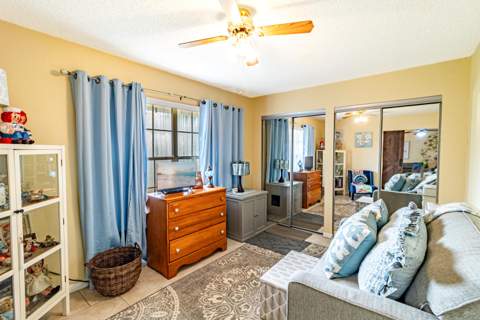 849 Salem Lane, Lake Worth FL - photo 13 of 27