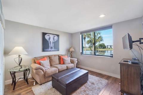 4832 Esedra Court #206, Lake Worth FL - photo 9 of 34
