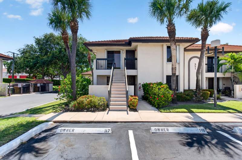 2 bedroom Condominium at 351 Club Circle #101, San Remo Golf & Tennis Club Condo, Boca Raton — photo 2