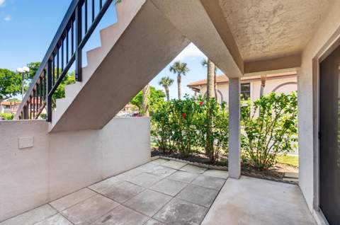 351 Club Circle #101, Boca Raton FL - photo 7 of 59