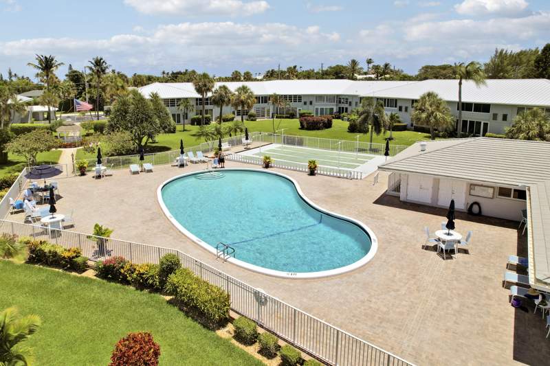 2 bedroom Condominium at 5540 N Ocean Boulevard #206, Queens Cove House Condo, Ocean Ridge — photo 4