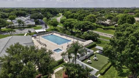 8621 Jasmine Way, Boca Raton FL - photo 23 of 25