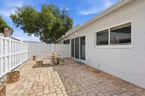 8621 Jasmine Way, Boca Raton FL - photo 19 of 25
