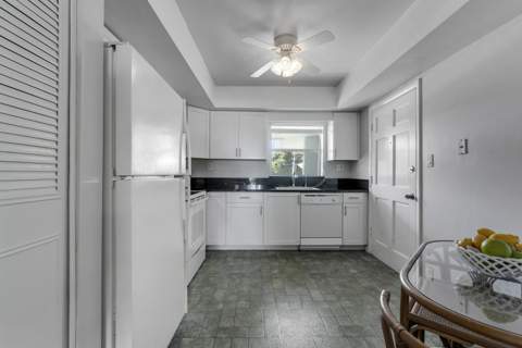 5540 N Ocean Boulevard #206, Ocean Ridge FL - photo 14 of 35