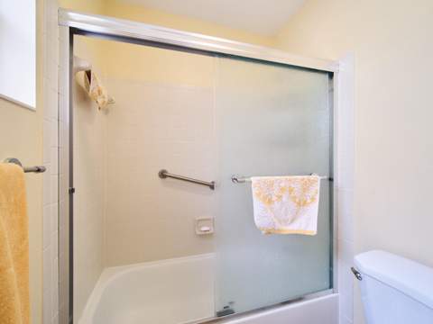175 Lake Susan Lane, West Palm Beach FL - photo 17 of 43
