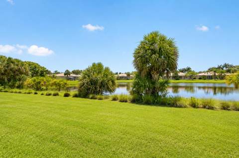 10773 Royal Caribbean Circle, Boynton Beach FL - photo 24 of 60