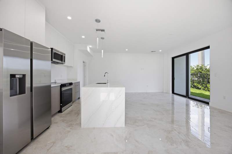 3 bedroom Townhouse at 1542 NW 1st Avenue, Pompano Terrace, Pompano Beach — photo 3