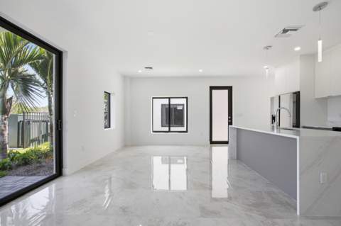 1542 NW 1st Avenue, Pompano Beach FL - photo 7 of 24