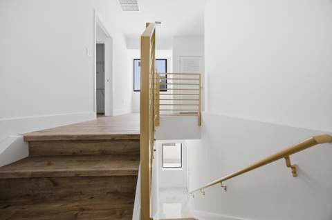 1542 NW 1st Avenue, Pompano Beach FL - photo 12 of 24