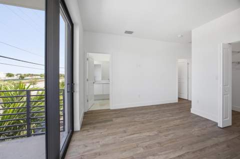 1542 NW 1st Avenue, Pompano Beach FL - photo 14 of 24