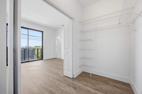 1542 NW 1st Avenue, Pompano Beach FL - photo 15 of 24