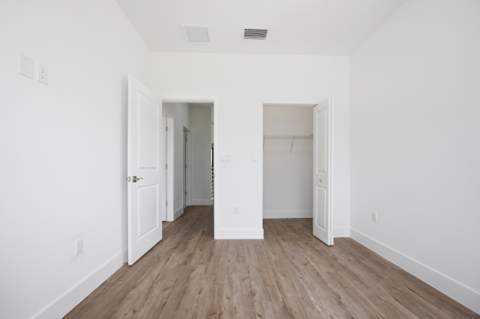 1542 NW 1st Avenue, Pompano Beach FL - photo 23 of 24