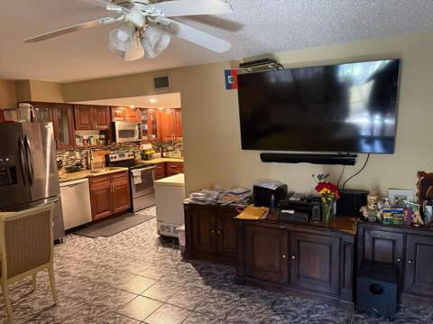 76 Ann Lee Lane, Tamarac FL - photo 9 of 33