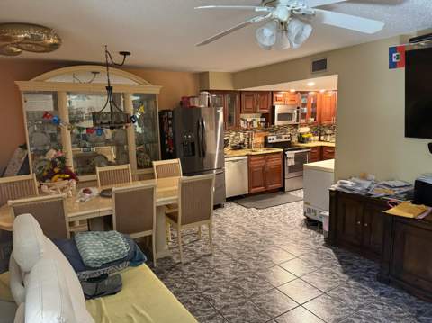 76 Ann Lee Lane, Tamarac FL - photo 10 of 33