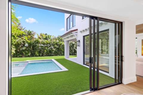 317 Greymon Drive, West Palm Beach FL - photo 9 of 32