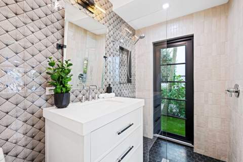 317 Greymon Drive, West Palm Beach FL - photo 18 of 32