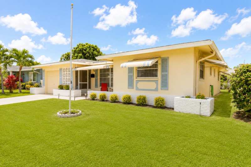 2 bedroom Single Family Residence at 4911 NW 55th Street, Mainlands Of Tamarac Lakes, Tamarac — photo 1