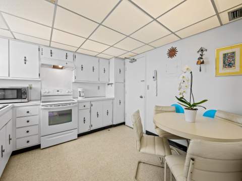 3550 Galt Ocean Drive #1011, Fort Lauderdale FL - photo 12 of 47