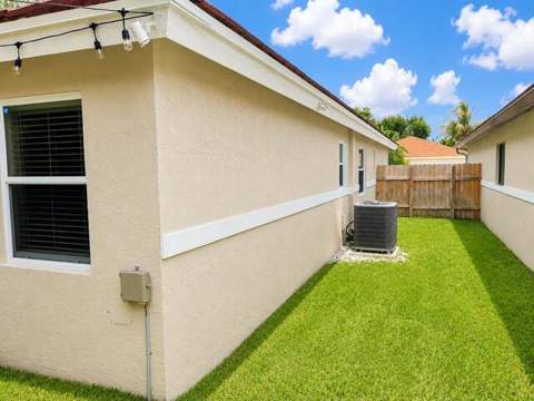 12280 Dartmoor Drive, Wellington FL - photo 9 of 9
