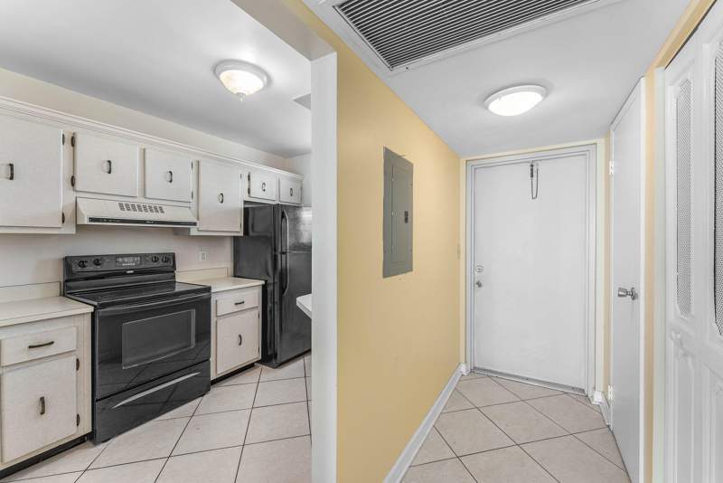 2 bedroom Condominium at 3545 S Ocean Boulevard #405, Palm Beach Harbour Club Condo, South Palm Beach — photo 2