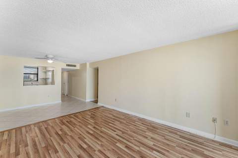 3545 S Ocean Boulevard #405, South Palm Beach FL - photo 12 of 41
