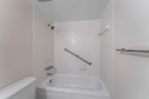 3545 S Ocean Boulevard #405, South Palm Beach FL - photo 20 of 41