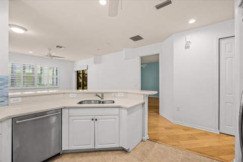 801 Mariner Bay, Fort Pierce FL - photo 8 of 29