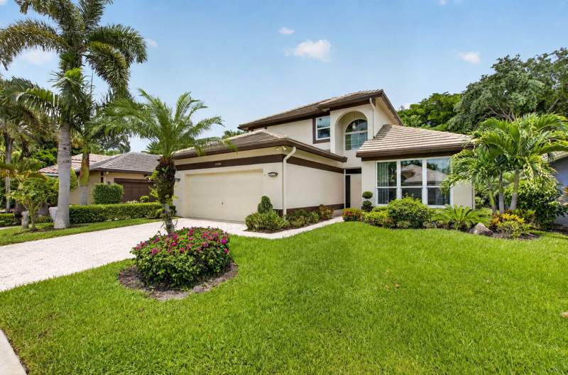4 bedroom Single Family Residence at 13494 Carrick Green Court, Polo Trace 2 1, Delray Beach — photo 2