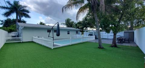 3800 NE 4th Avenue, Deerfield Beach FL - photo 11 of 33