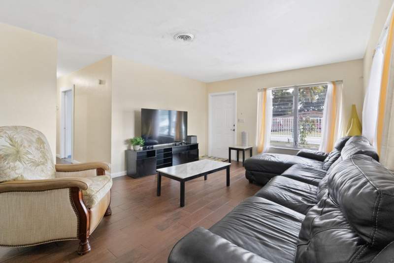 4 bedroom Single Family Residence at 3431 NW 4th Street, Westgate, Lauderhill — photo 4