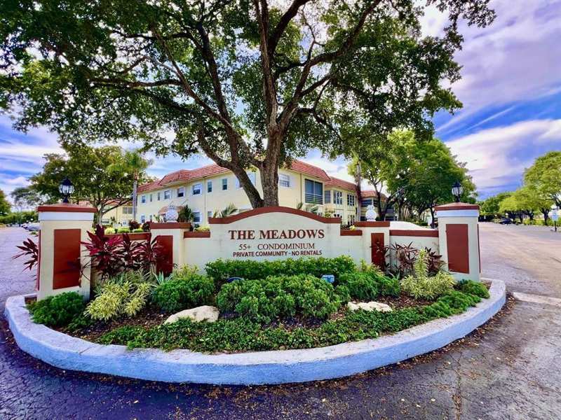 1 bedroom Condominium at 5660 SW 3rd Place #105, Meadows Condo, Margate — photo 1