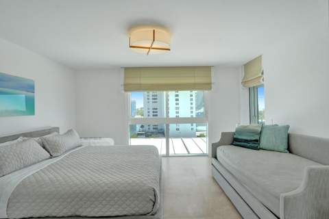 715 Bayshore Drive #902, Fort Lauderdale FL - photo 17 of 36