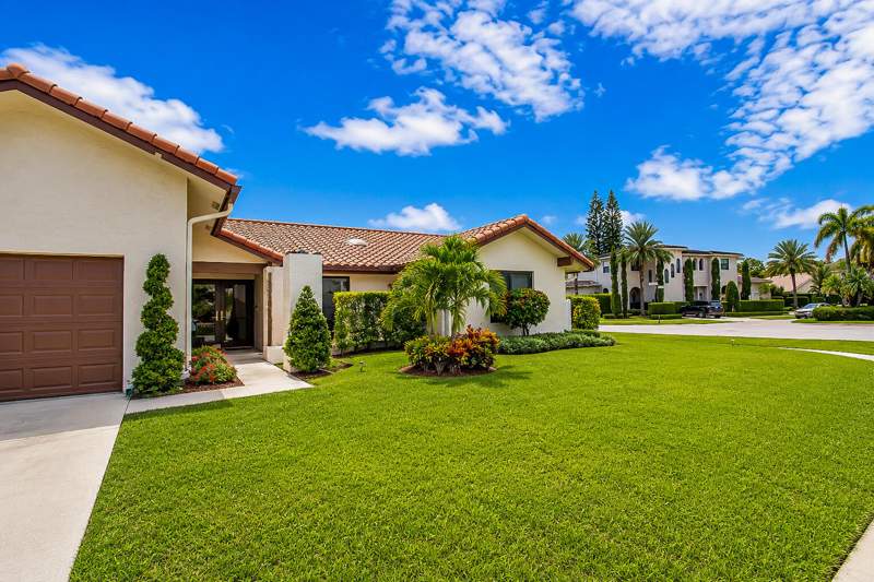 3 bedroom Single Family Residence at 22209 Morning Glory Terrace, Thornhill Green, Boca Raton — photo 3