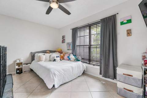 6237 Old Court Road #104, Boca Raton FL - photo 21 of 36